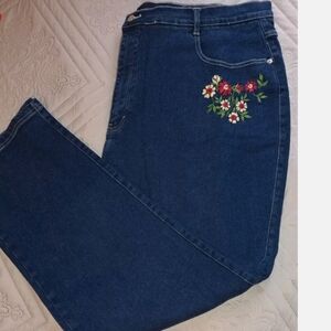 Denim & Co Women's Stretch Jeans Dark Wash Embroidered Flowers NWT Size 20